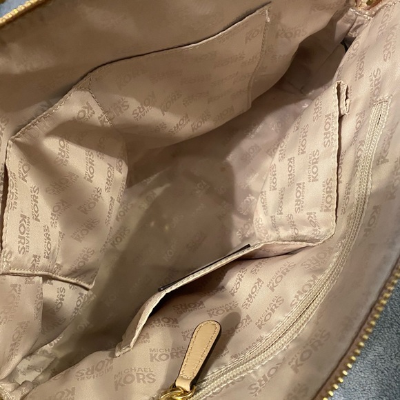 Light Pink/Beige MK Satchel Purse - Picture 6 of 12